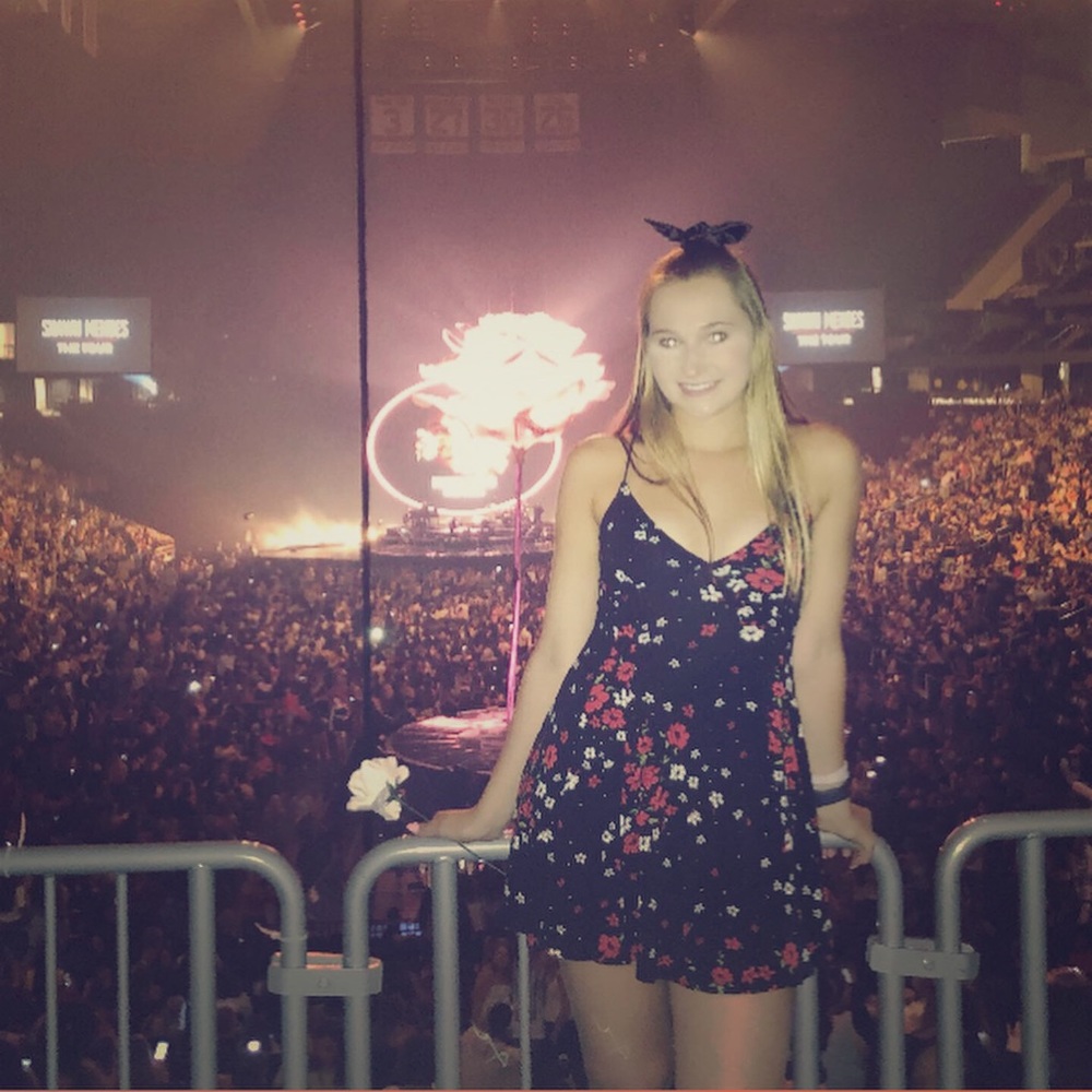 Meet your Posher, Melissa